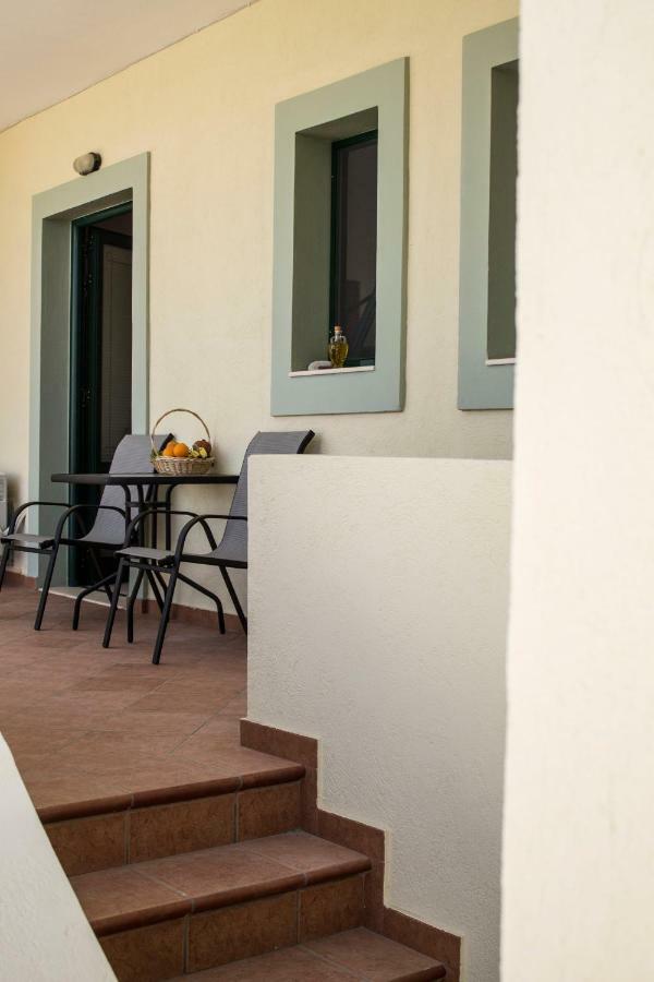 Appartement Sun & Sea à Mochlos Extérieur photo
